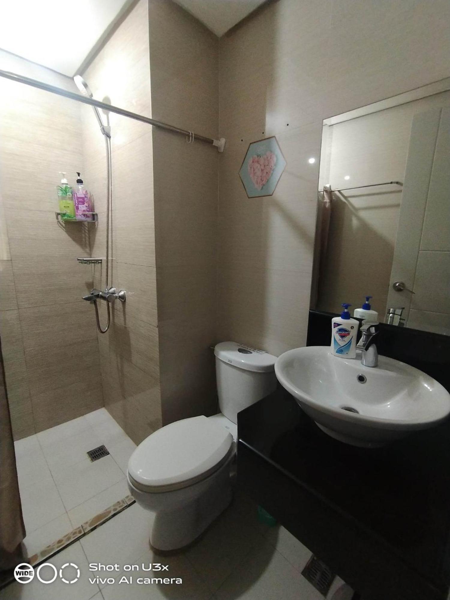 Pasay Condotel Near Naia Terminal 3 Экстерьер фото