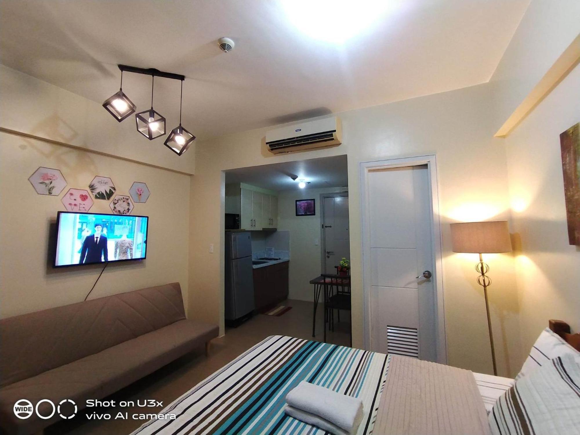 Pasay Condotel Near Naia Terminal 3 Экстерьер фото